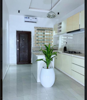 Luxury 4 bedroom duplex